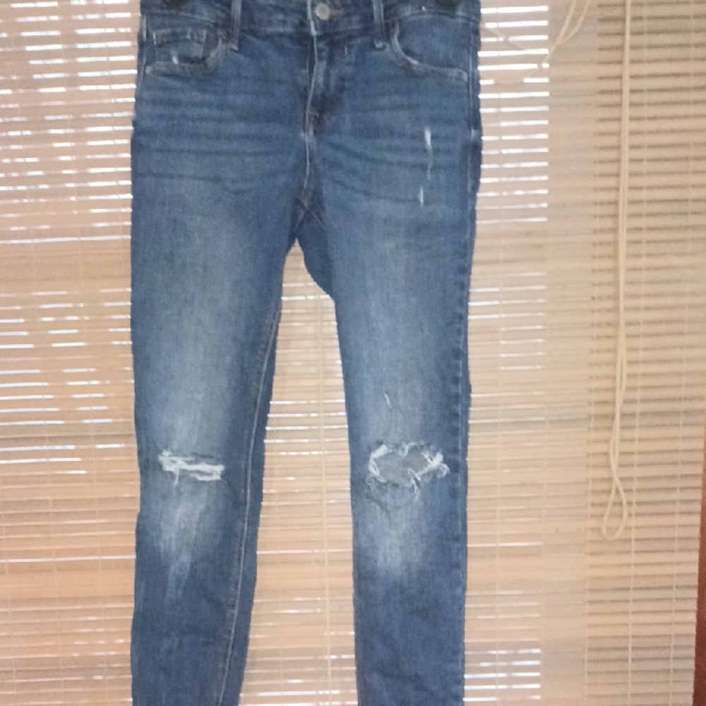 Old Navy Distressed Blue Skinny Jeans